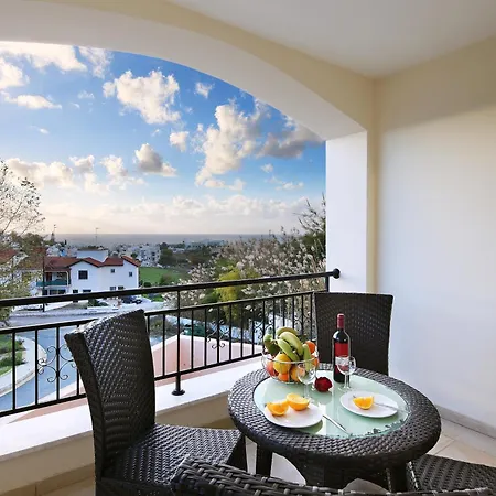 Chloraka Terrace Apartamento *