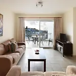 Chloraka Terrace * 파포스
