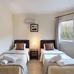 Appartement Chloraka Terrace *