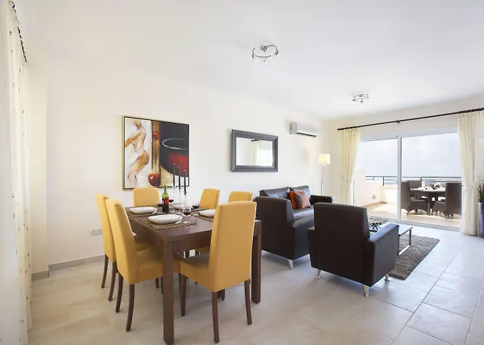 Apartment Chloraka Terrace