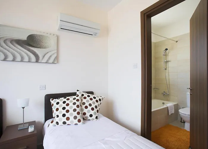 Chloraka Terrace Апартаменты