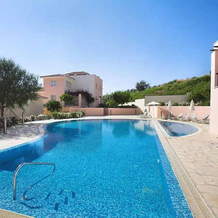 Apartmán Chloraka Terrace *